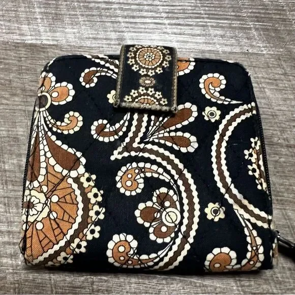 Vera Bradley Wallet - Picture 3 of 8